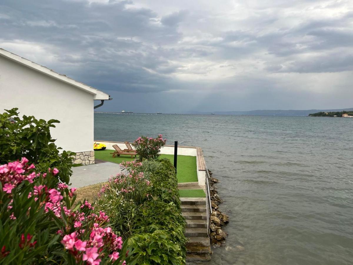Villa Olga - Uniqe House With Private Beach Ankaran Exterior foto